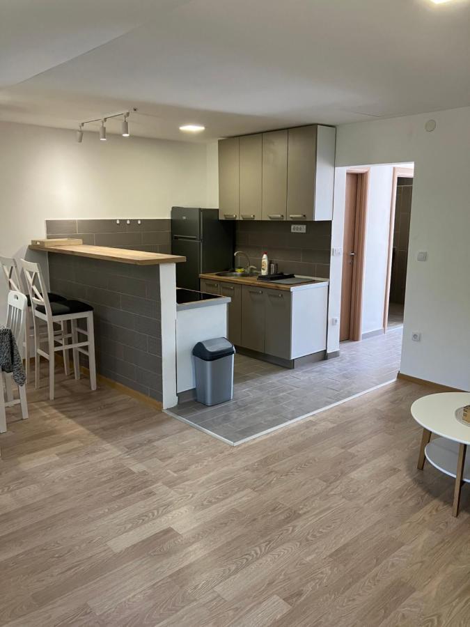 Mia Casa Apartment Tivat Exterior photo