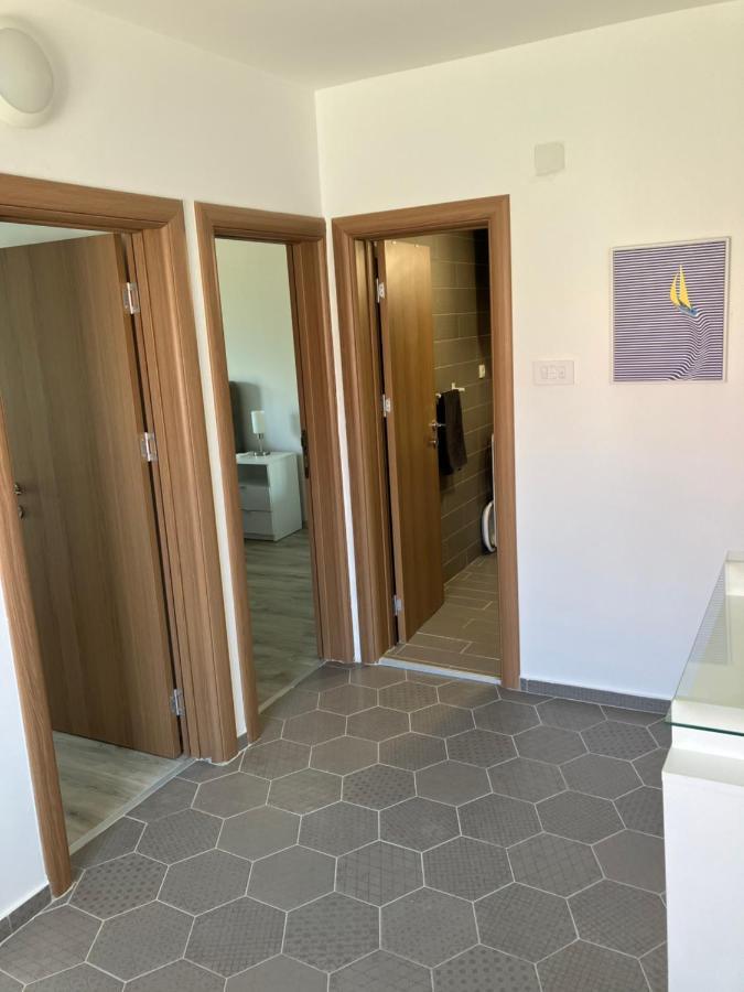 Mia Casa Apartment Tivat Exterior photo
